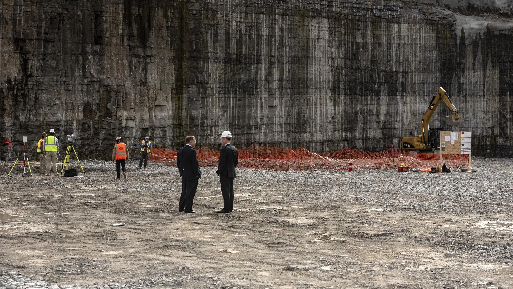 Deep Hole, Deeper Pockets