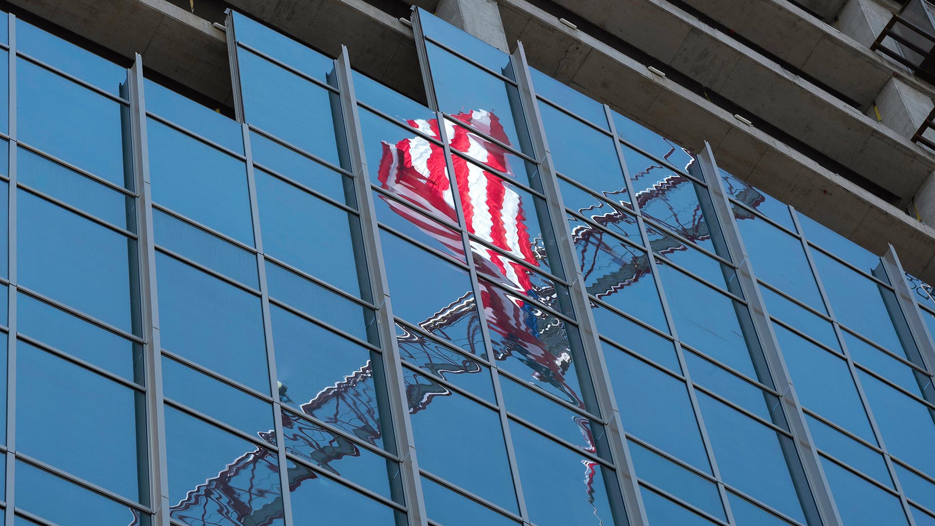 Broadwest 21-Story Office Tower Tops Out